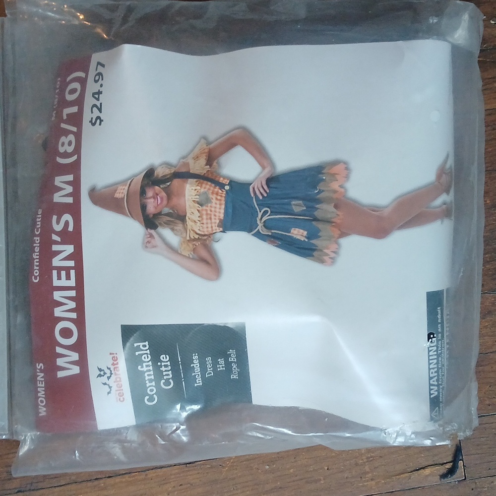 Cornfield Cutie Halloween  Scarecrow Costume - Picture 8 of 10